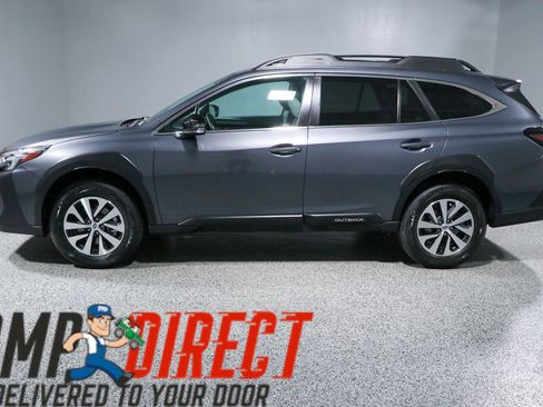 Used 2023 Subaru Outback Premium AWD/4WD image 10