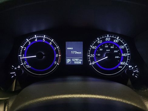 Used 2017 INFINITI QX50 2WD w/ Premium Plus Package image 23