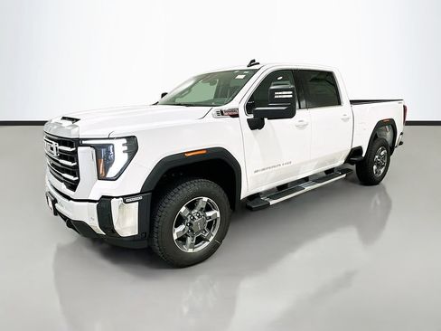 New 2026 GMC Sierra 2500 SLE AWD/4WD image 3