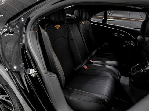Used 2024 Bentley Flying Spur V8 AWD/4WD image 37