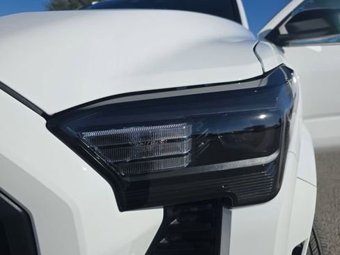 New 2026 Toyota Tacoma SR image 29
