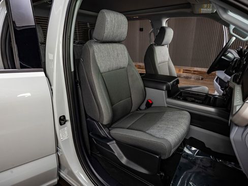 Used 2026 Ford F250 XLT w/ XLT Premium Package image 31