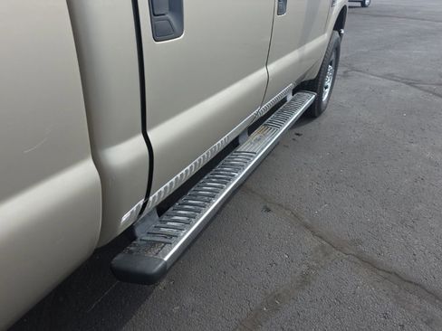 Used 2009 Ford F350 4x4 Crew Cab Super Duty image 12