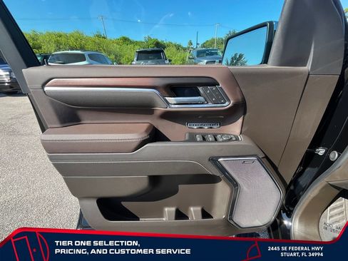 New 2026 GMC Sierra 1500 Denali w/ Technology Package AWD/4WD image 23