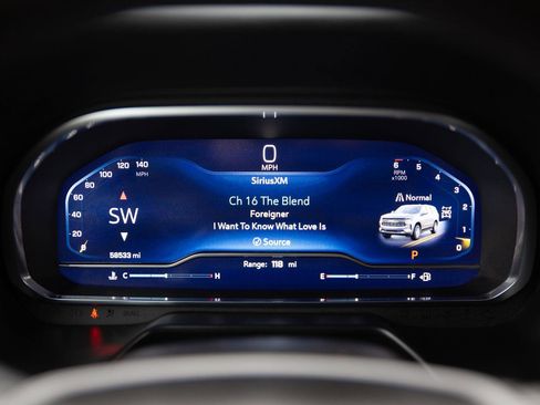 Used 2024 Chevrolet Tahoe LT image 6