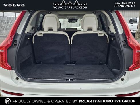 Used 2018 Volvo XC90 T6 Momentum w/ Convenience Package image 32