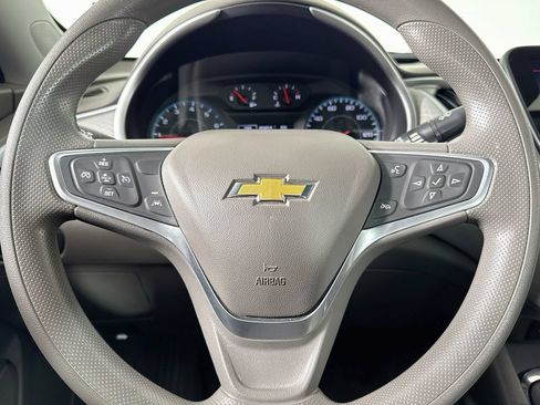 Used 2023 Chevrolet Malibu LT FWD image 25