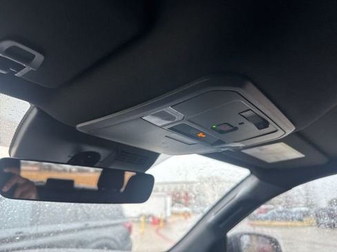 Used 2025 Toyota Tacoma SR5 image 15