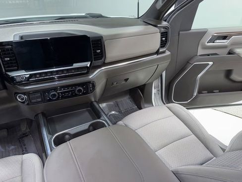 Used 2024 Chevrolet Silverado 2500 LT w/ All Star Edition image 23