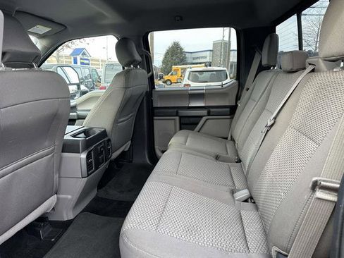 Used 2016 Ford F150 XLT w/ Equipment Group 302A Luxury image 10