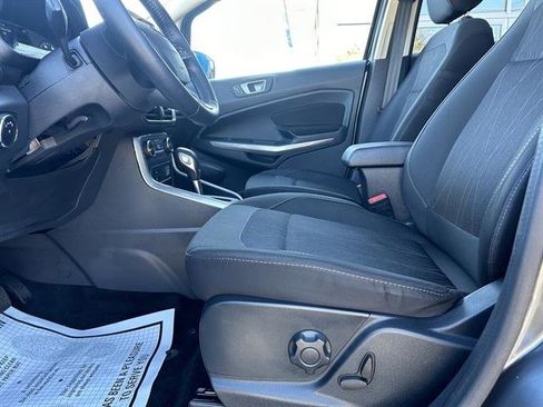 Used 2020 Ford EcoSport SE image 29