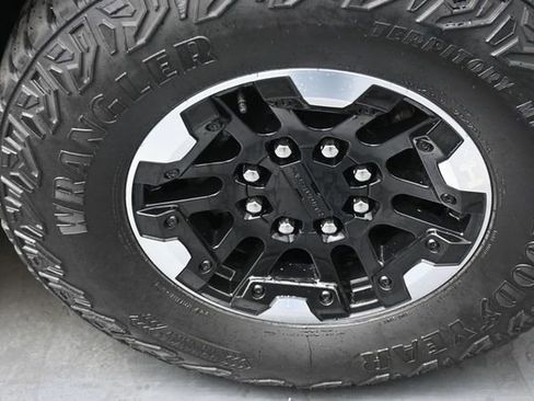 Used 2025 GMC Hummer EV 3X w/ Extreme Off-Road Package AWD/4WD image 30