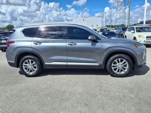 Used 2019 Hyundai Santa Fe SEL FWD image 25
