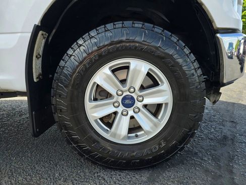 Used 2016 Ford F150 XLT w/ Trailer Tow Package AWD/4WD image 9