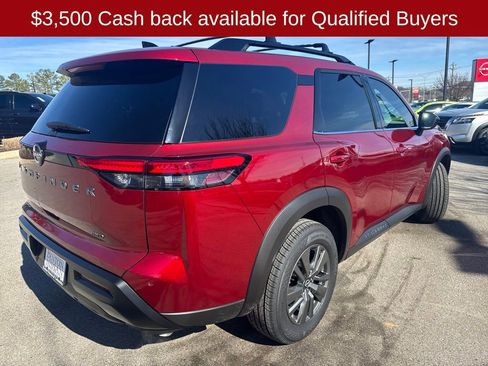 New 2026 Nissan Pathfinder SV image 8