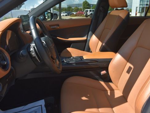 Used 2023 Lexus IS 300 w/ Comfort Package RWD image 14