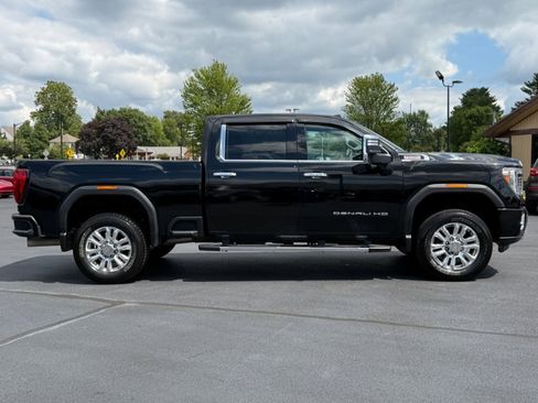 Used 2022 GMC Sierra 2500 Denali w/ Denali Ultimate Package image 9