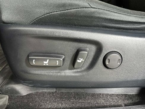 Used 2021 Toyota 4Runner TRD Off-Road image 25