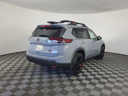 New 2026 Nissan Rogue SV image 4