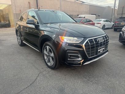 New 2024 Audi Q5 2.0T Premium w/ Convenience Package