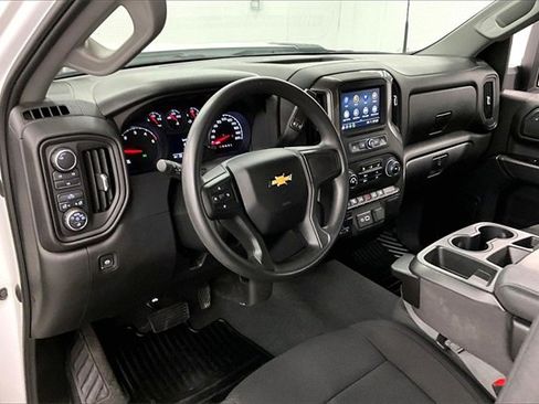 Used 2023 Chevrolet Silverado 2500 Custom image 13
