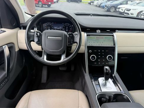 Used 2020 Land Rover Discovery Sport SE AWD/4WD image 25