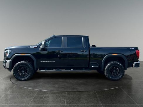 Used 2025 GMC Sierra 2500 Pro w/ 1SA Pro Safety Plus Package AWD/4WD image 6