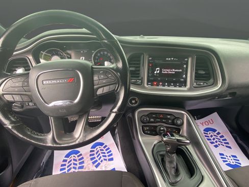 Used 2019 Dodge Challenger R/T Scat Pack RWD image 11