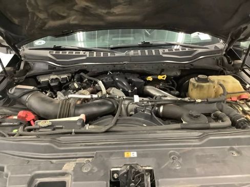 Used 2017 Ford F350 Lariat w/ Lariat Value Package AWD/4WD image 16