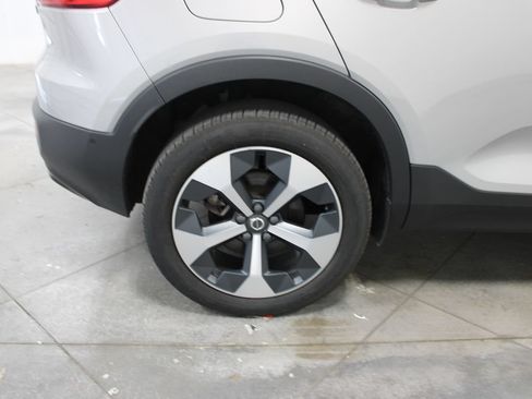 Used 2024 Volvo XC40 B5 Plus w/ Protection Package Premier AWD/4WD image 37