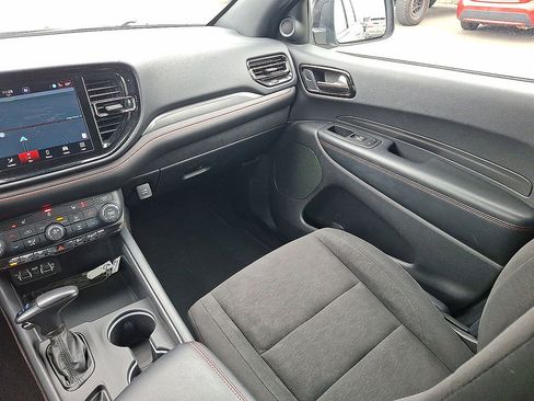 Used 2023 Dodge Durango GT AWD/4WD image 11