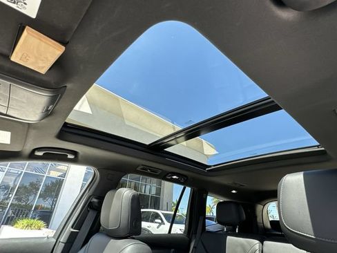 Certified 2023 Cadillac XT6 Luxury FWD image 28