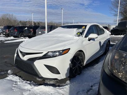 Used 2018 Toyota Camry SE