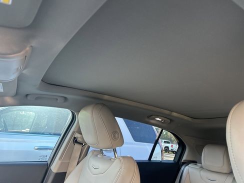 Certified 2023 Cadillac XT4 Premium Luxury w/ Enhanced Visibility Package image 10