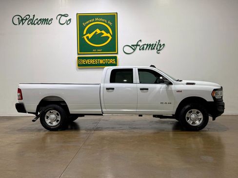 Used 2021 RAM 2500 Tradesman AWD/4WD image 9