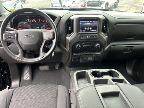 Used 2020 Chevrolet Silverado 1500 Custom Trail Boss w/ Custom Convenience Package image 21