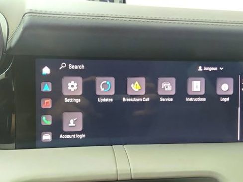 Used 2022 Porsche Taycan image 48