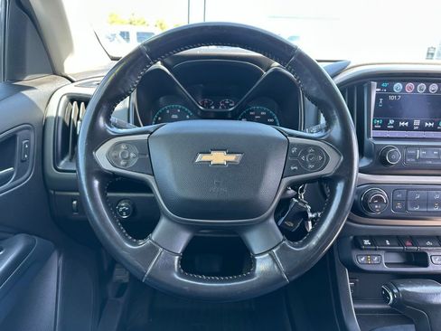 Used 2018 Chevrolet Colorado Z71 AWD/4WD image 25