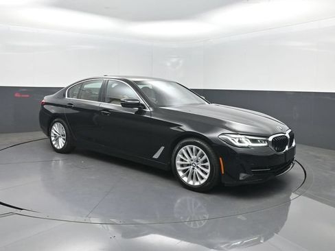 Used 2022 BMW 530i w/ M Sport Package RWD image 33