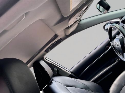 Used 2024 Toyota Camry XSE FWD image 14
