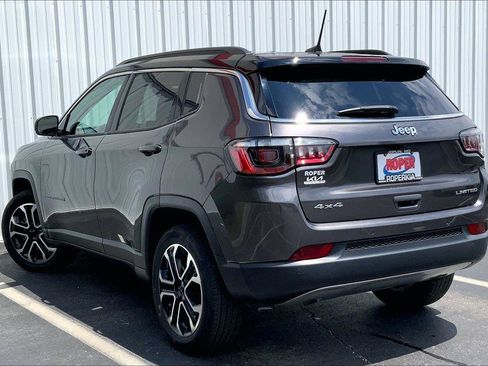 Used 2024 Jeep Compass Limited AWD/4WD image 10
