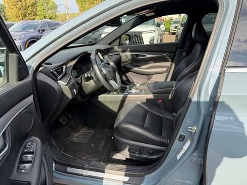 Certified 2023 INFINITI QX55 Luxe w/ Cargo Package AWD/4WD image 9