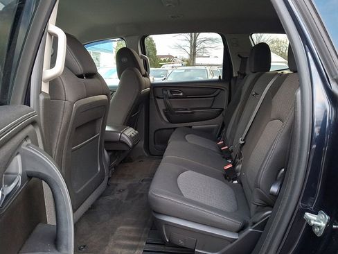 Used 2016 Chevrolet Traverse LT image 10