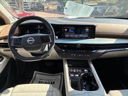 Certified 2025 Nissan Murano Platinum w/ Cargo Package AWD/4WD image 27