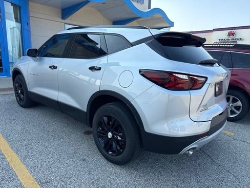 Used 2021 Chevrolet Blazer LT FWD image 10