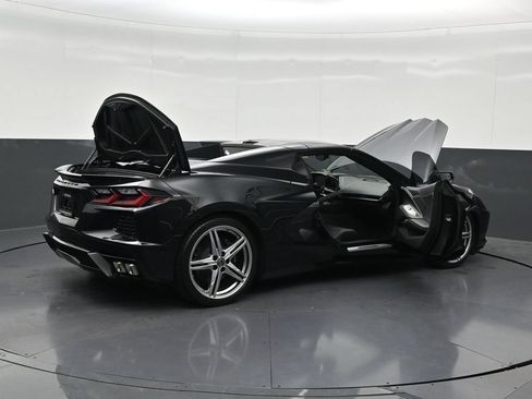 Used 2026 Chevrolet Corvette Stingray Convertible w/ 1LT RWD image 31