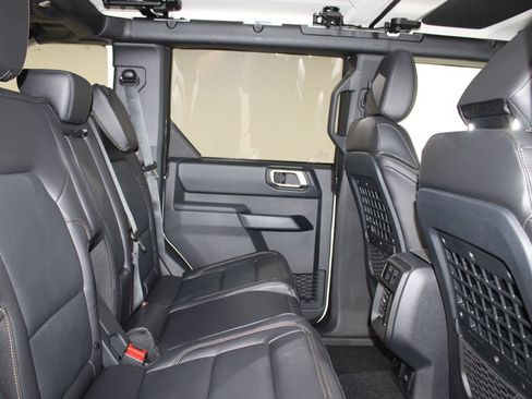 New 2026 Ford Bronco Badlands AWD/4WD image 28