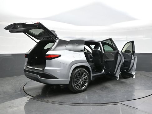 Used 2024 Lexus TX 550h AWD Plug-In Hybrid w/ Technology Package image 54
