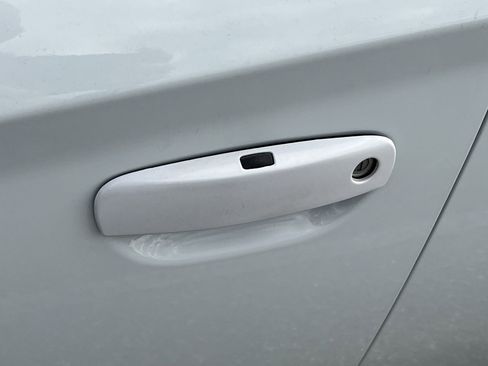 Used 2020 Dodge Charger SXT w/ Leather Interior Group image 37