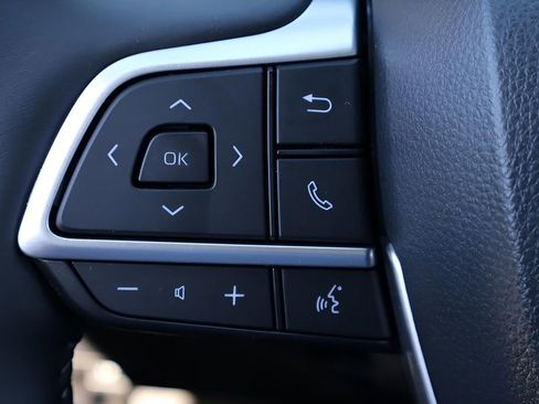 New 2026 Toyota Highlander Limited image 22